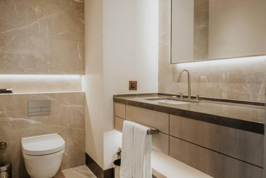 Serviced Luxurious 3+1 In Address Emaar Square Estambul Exterior foto