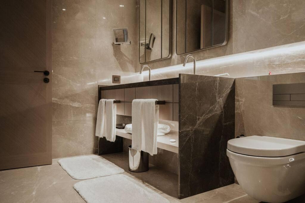 Serviced Luxurious 3+1 In Address Emaar Square Estambul Exterior foto
